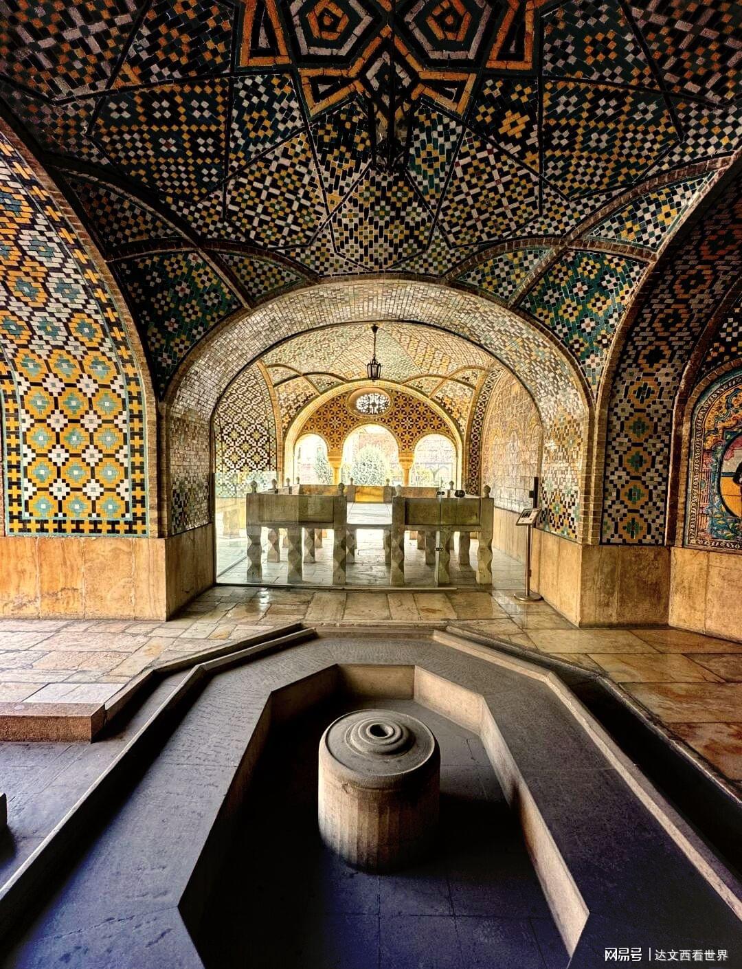 开云体育下载-伊朗世界遗产玫瑰宫碎了，我们再也看不到它的璀璨！